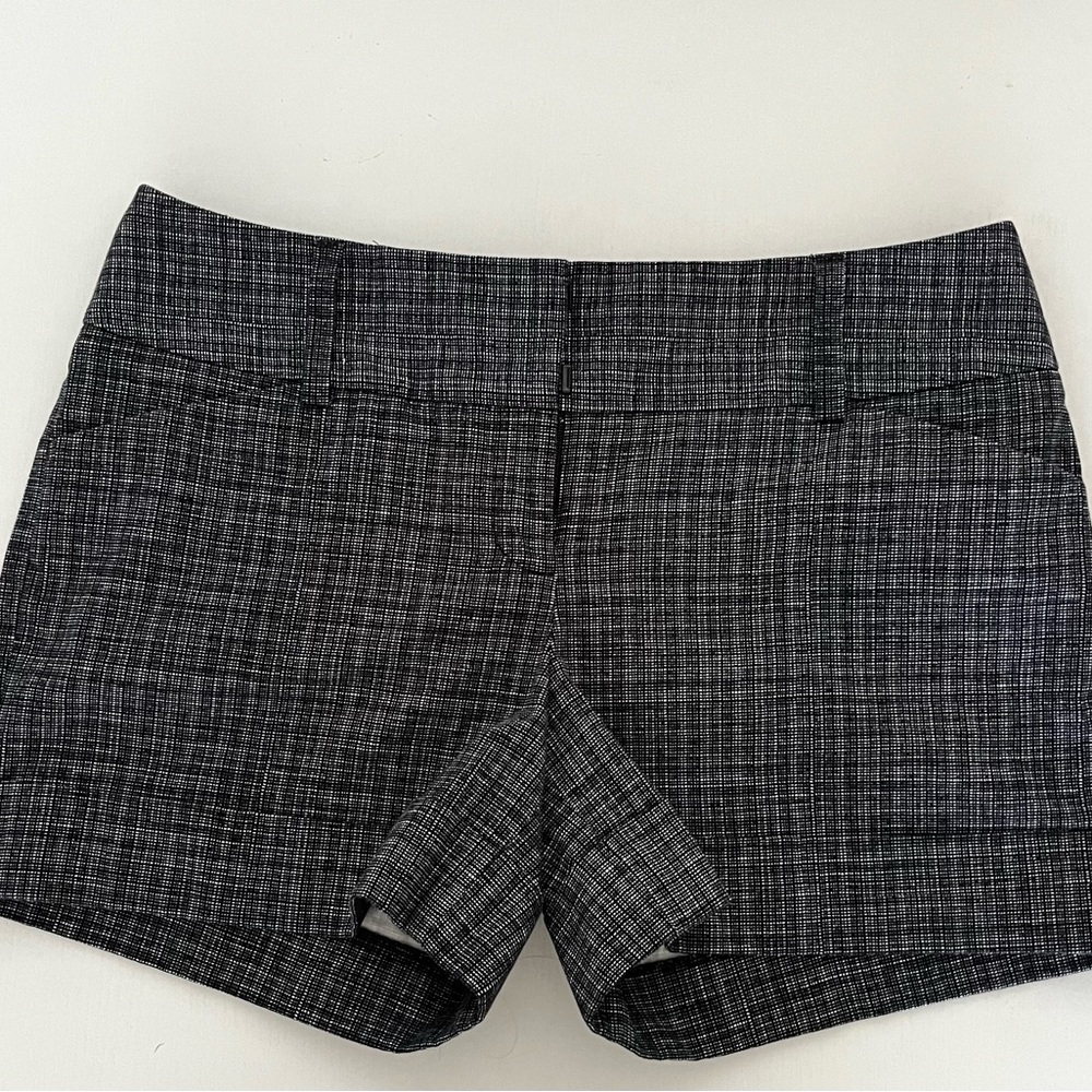 Express Black Plaid Women Shorts